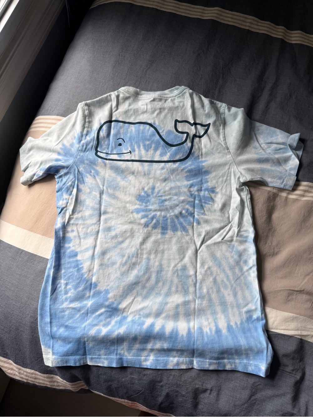 Vineyard Vines Kids Light Blue Tie-Dye Whale Tee